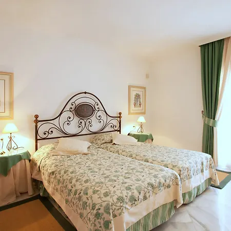 Apartment White Pearl D6 *